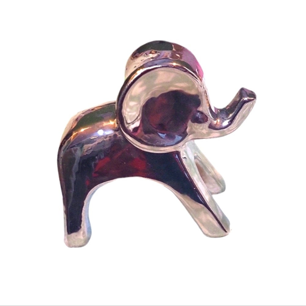 Adorable Silver Plated Elephant - Picture 1 of 6
